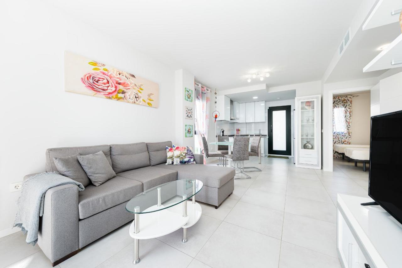 Apartamento Milan Кампоамор Екстер'єр фото