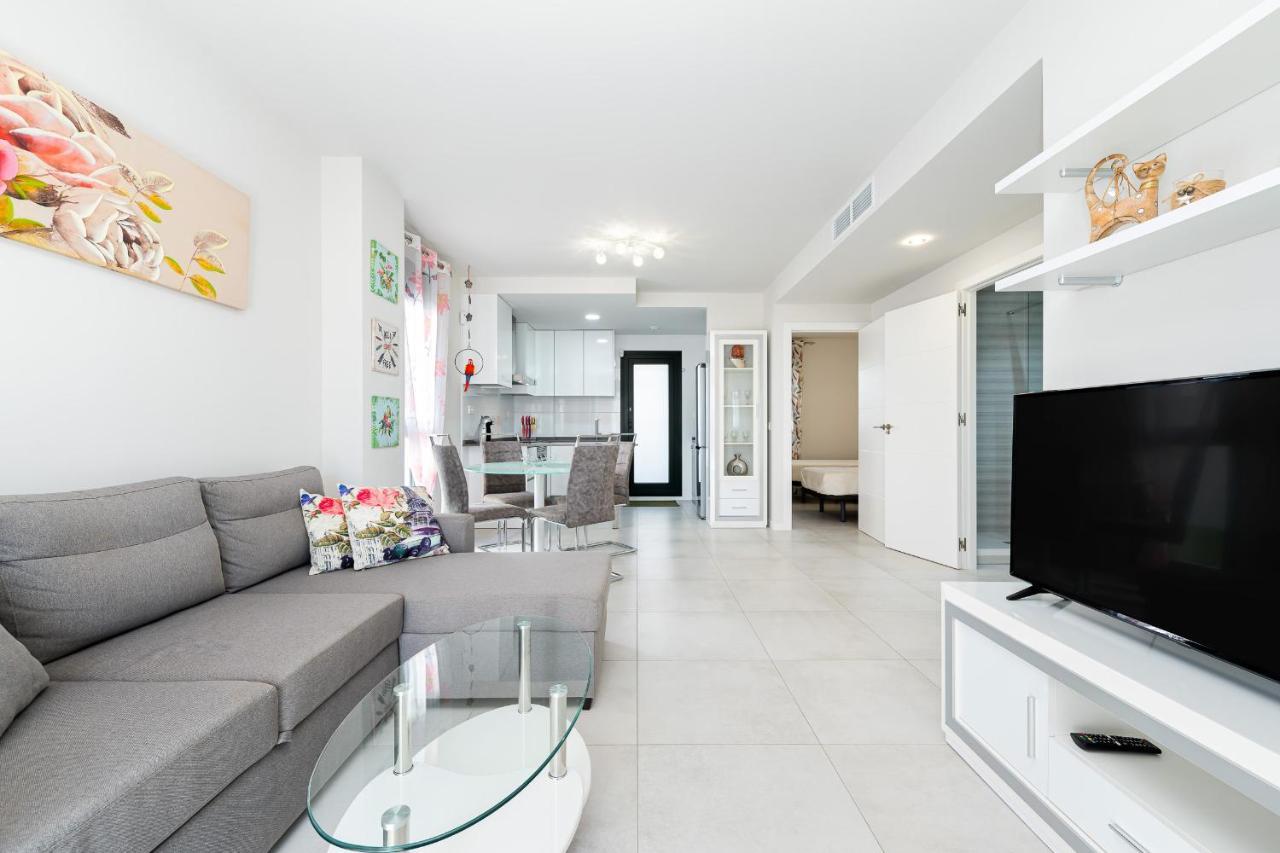 Apartamento Milan Кампоамор Екстер'єр фото